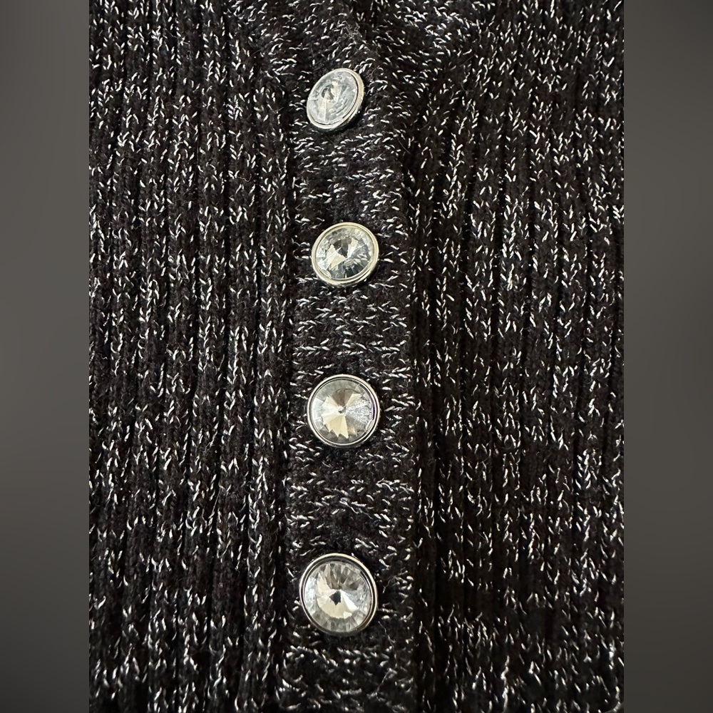 Jones New York Signature Black/Silver Top with 3/4 Sleeves in XL